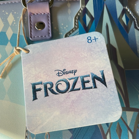Loungefly Disney Frozen Elsa Olaf Anna Kristoff Castle Crossbody Bag/purse - Picture 5 of 12